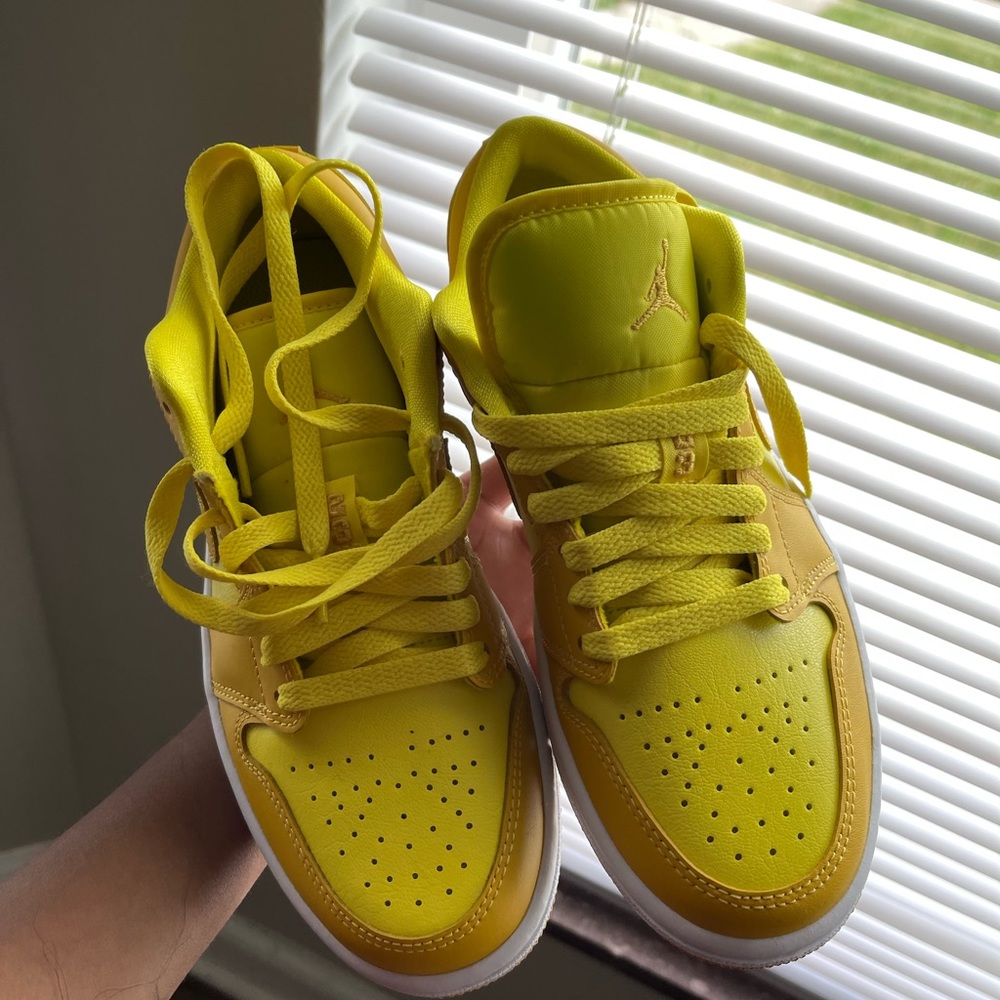 Yellow Air Jordan 1 Low - Yellow Strike